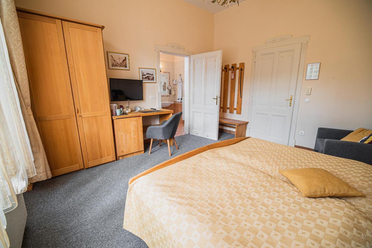 קוצ'בייה Guest House Veronika מראה חיצוני תמונה