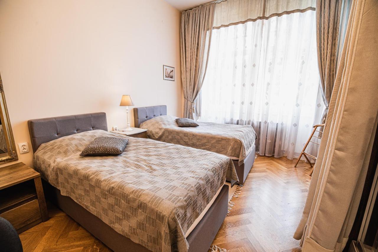 קוצ'בייה Guest House Veronika מראה חיצוני תמונה