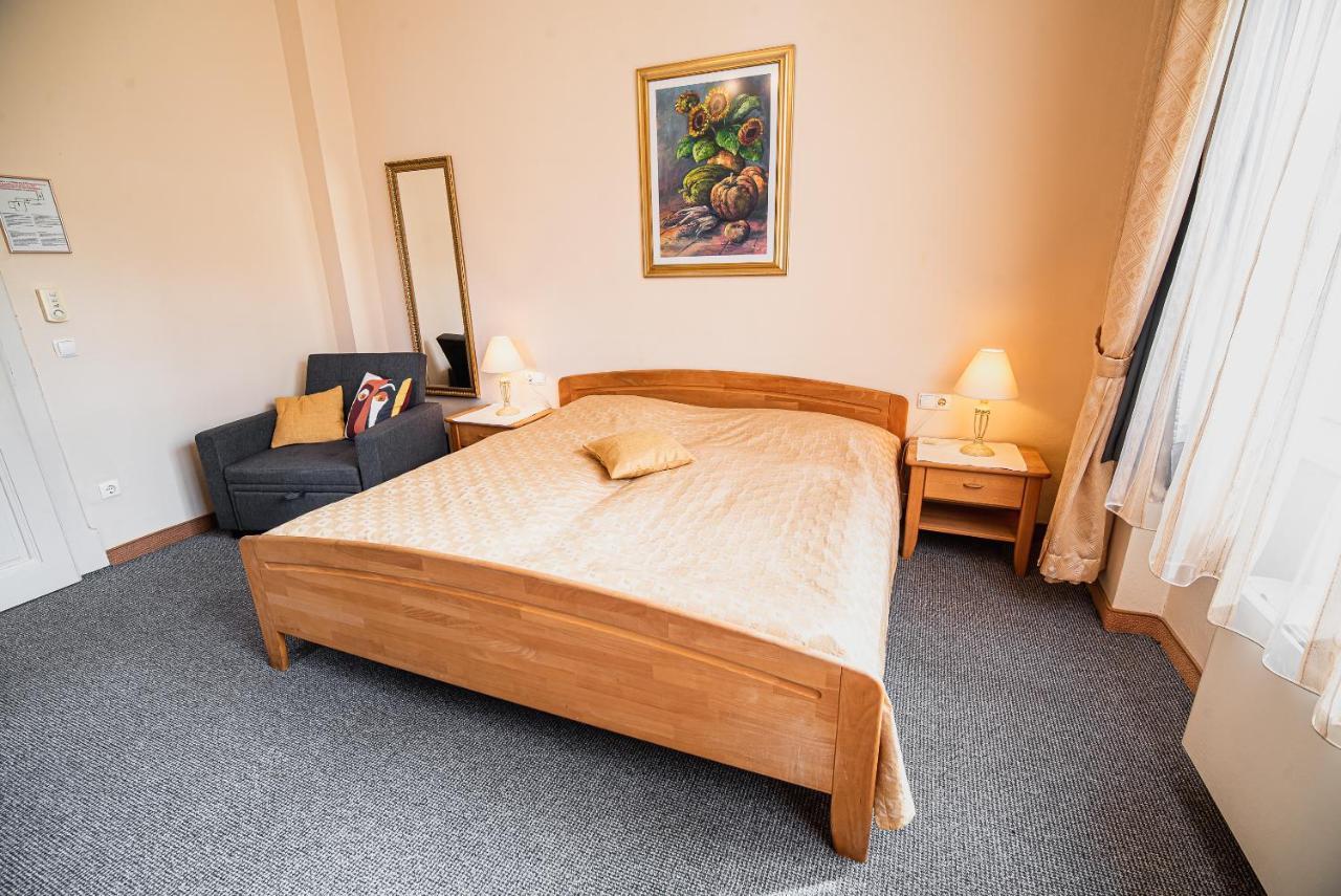 קוצ'בייה Guest House Veronika מראה חיצוני תמונה