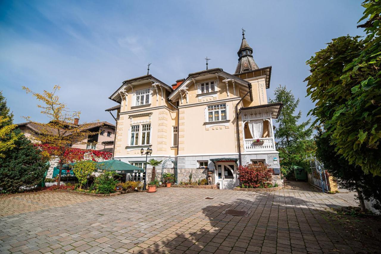 קוצ'בייה Guest House Veronika מראה חיצוני תמונה